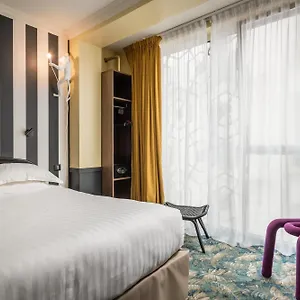 3* Hotel Archetype Etoile